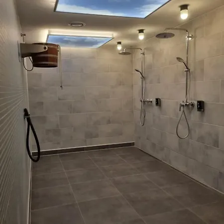 Design-wohnung Am Ploener Апартаменты Ашеберг