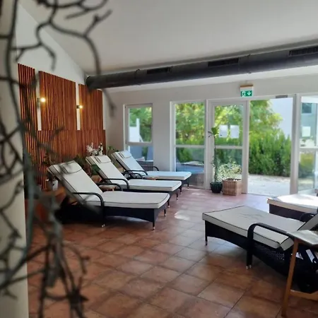 Design-wohnung Am Ploener Διαμέρισμα *
