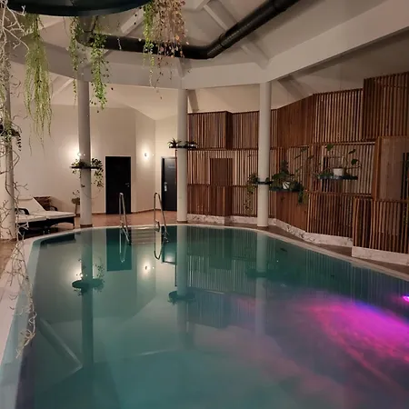 Design-wohnung Am Ploener Апартаменты Ашеберг